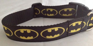 photo of dog collar - Batman Yellow on Black Webbing