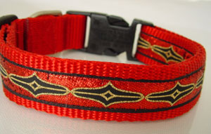 photo of Modern Red N Black Collar