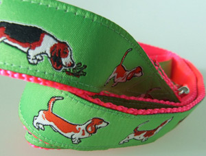 photo of Woven Lead - Basset Hound - Green on Pink